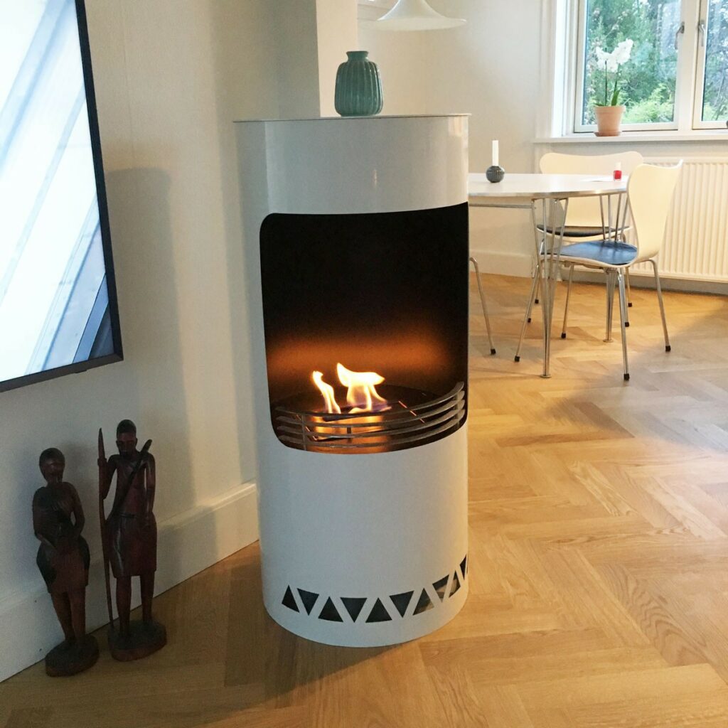 Biopejs hvid til stuen